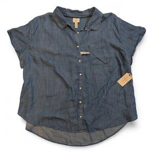 Denim Shirt 2X Medium Wash Blue Button Front Chambray Short Sleeve Plus Size NWT